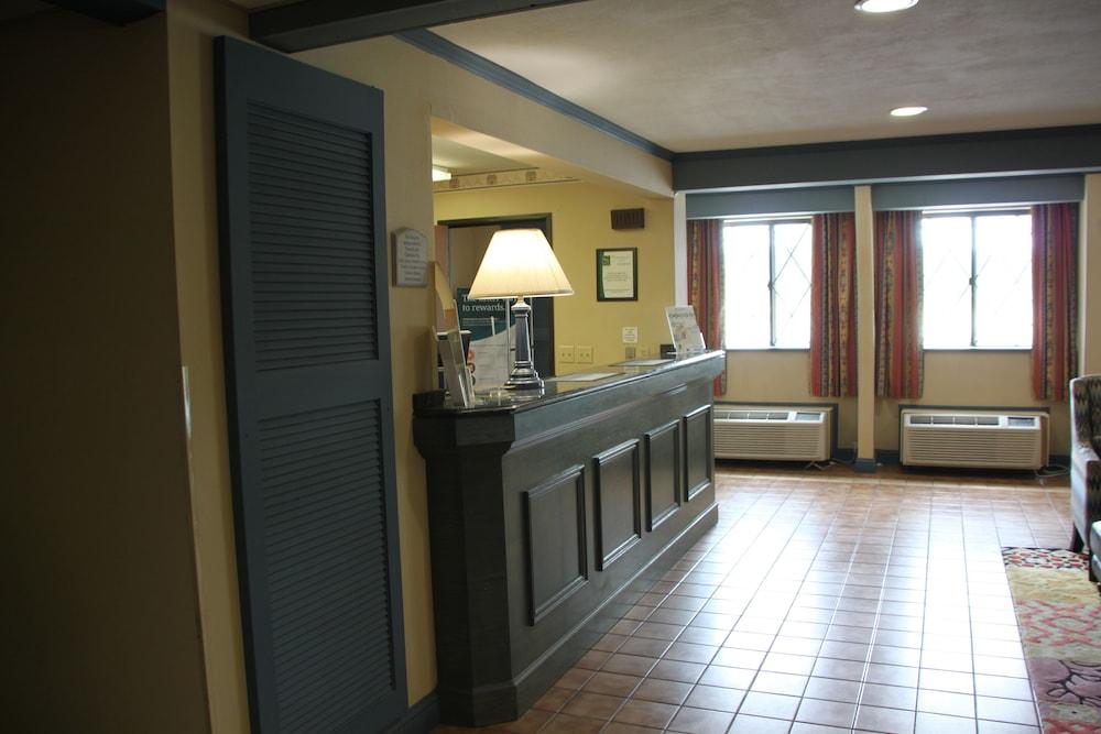 Quality Inn Cortland - University Area Eksteriør bilde